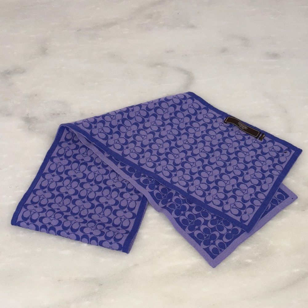 Coach Reversible Signature C Monogram Merino Wool Knit Scarf Purple Lavender